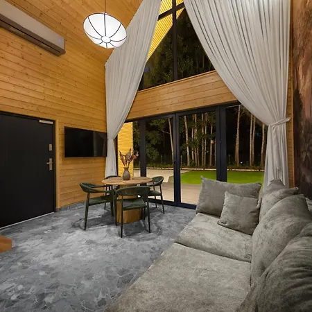 Ksiazeca Dolina Jacuzzi Sauna Dom Caloroczny Dolina Baryczy * Zmigrod